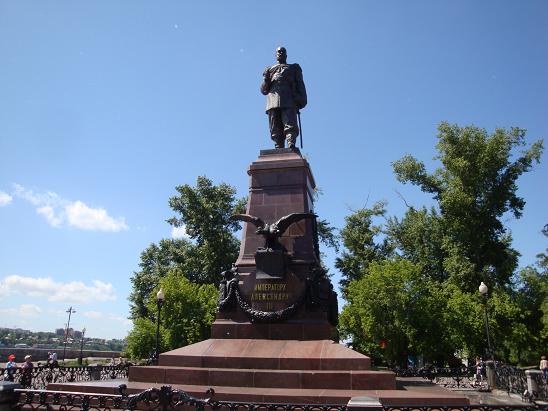Памятник императору Александру III в Иркутске
