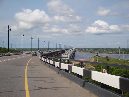 Мост через Амур
