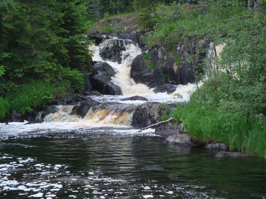 Водопады возле Рускеалы. Карелия